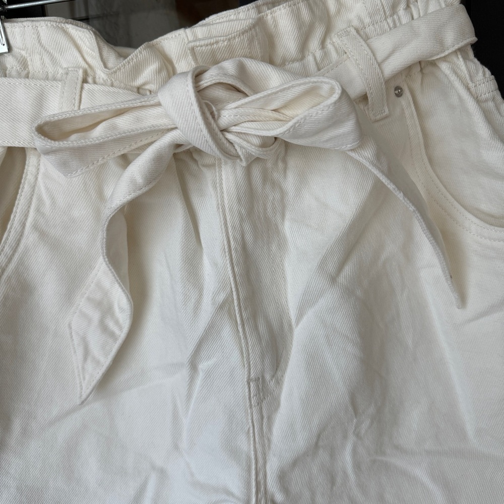 H&M denim shorts paper bag waist high rise jeans ivory pockets tie adjustable - Picture 3 of 7
